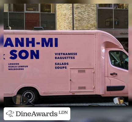 Banh Mi & Son