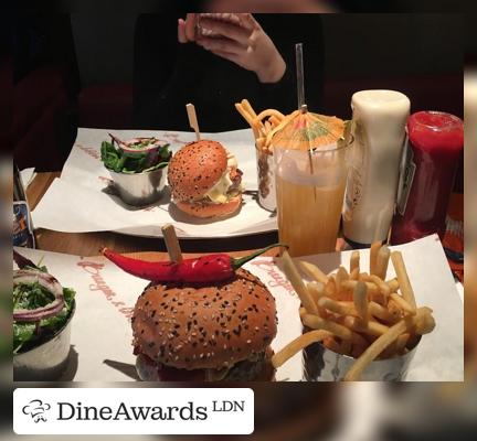 Burger - Burger & Lobster Mayfair