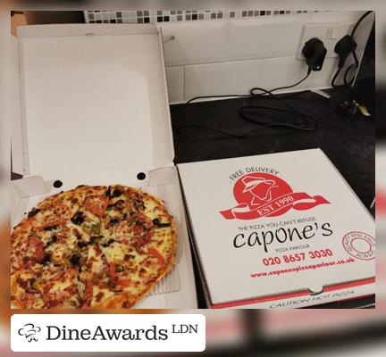 Pizza - Capone's Pizza Parlour