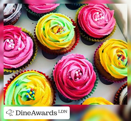 Caribbean Cupcakes & Cakes