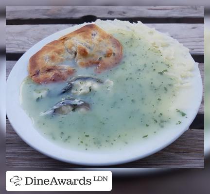 Dishes - Castle's Pie & Mash