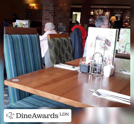 Design - Chequers Corner Brewers Fayre