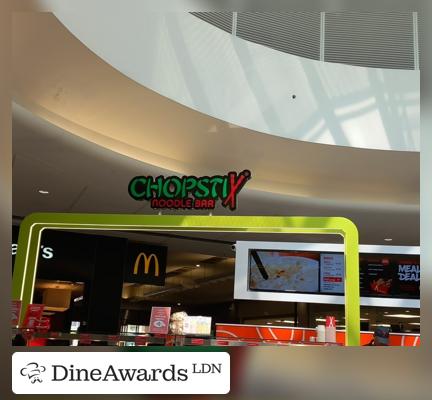 Interior - Chopstix - London Brent Cross