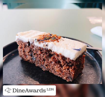 Carrot cake - Fantail - Islington