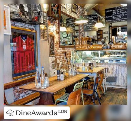 Golborne Deli & Wine Store