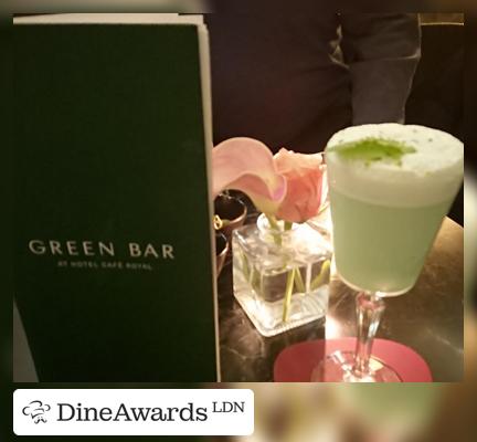 Interior - Green Bar