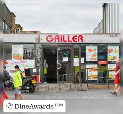 Photo - Griller Barking