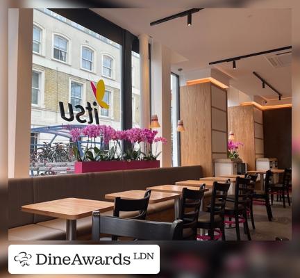 Design - itsu - Putney