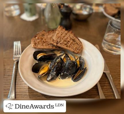 Mussels - Jamie Oliver Catherine St