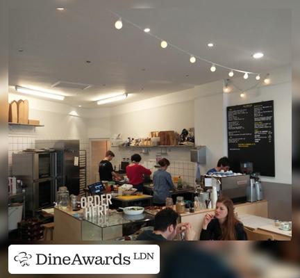 Picture - La Dinette - Muswell Hill Café