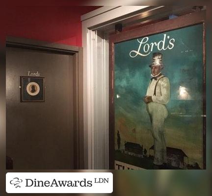 Photo - Lord's Tavern