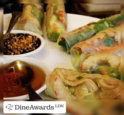 Spring rolls - Loving Hut Archway