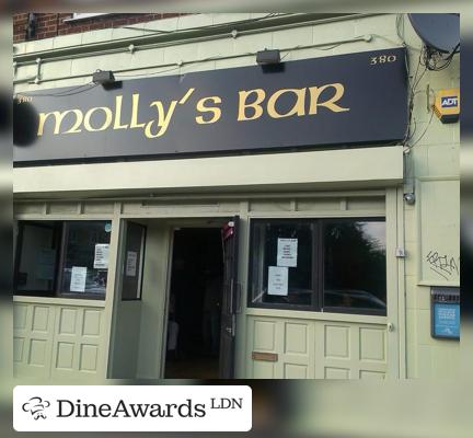 Molly's Bar