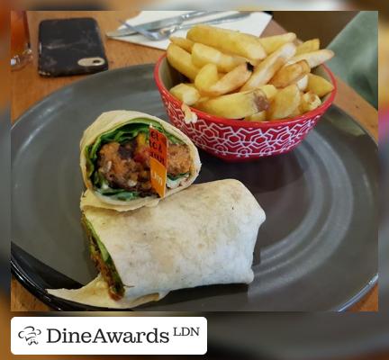 Meals - Nando's Watford - Met Quarter