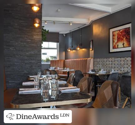 Interior - Niche | Gluten-free Dining