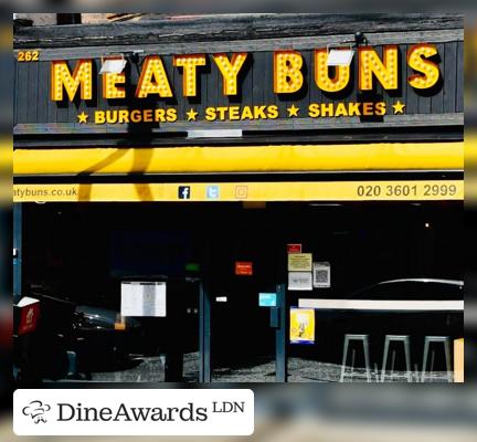 Exterior - Meaty Buns Kilburn (حلال)