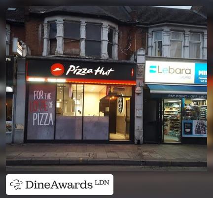 Image - Pizza Hut Barking (Halal)