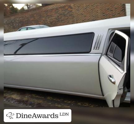 Picture - Platinum Ride Limo