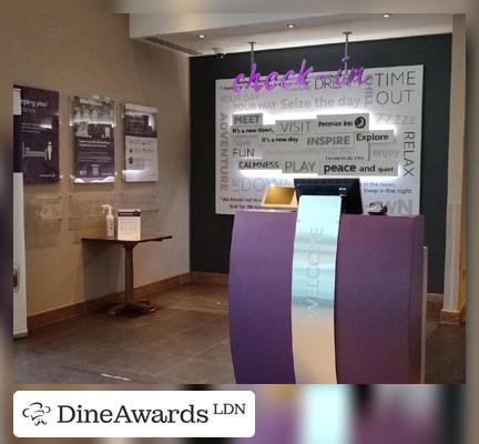 Design - Premier Inn London City (Old Street) hotel