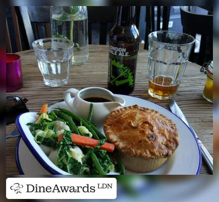 Interior - Putney Pies