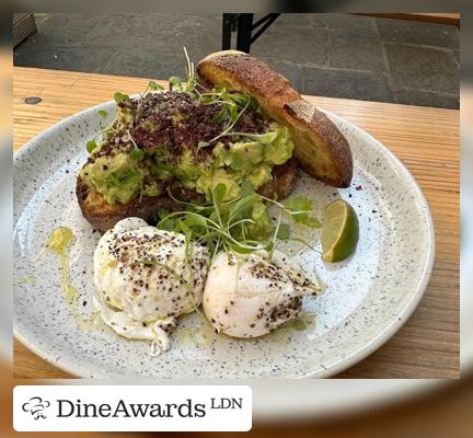 Avocado toast - Redemption Roasters - Holborn