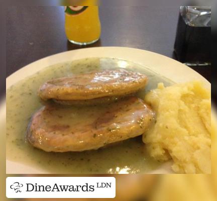 Food - Roys Pie and Mash