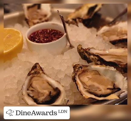 Oysters - Sam's Riverside