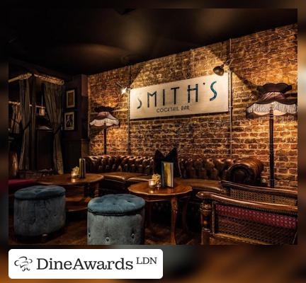 Smith's Cocktail Bar