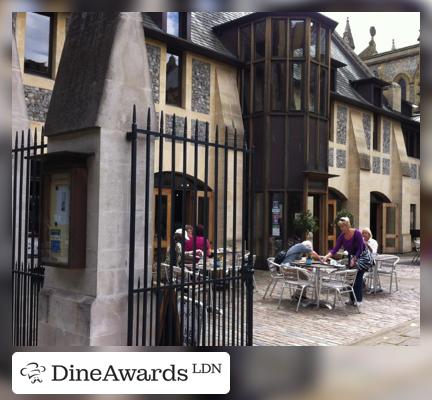 Exterior - Southwark Cathedral Refectory