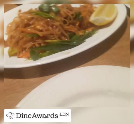 Pad thai - Tamarind Thai Cafe