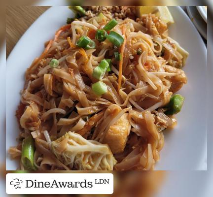 Pad thai - Tamarind Thai Cafe