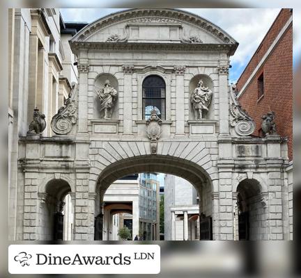 Facade - Temple Bar London