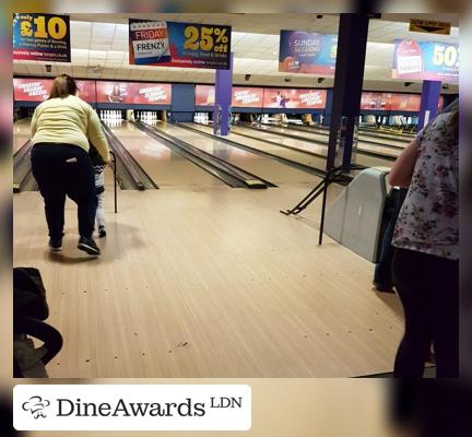 Picture - Tenpin Kingston