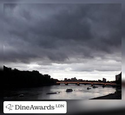 Facade - Thames Rowing Club