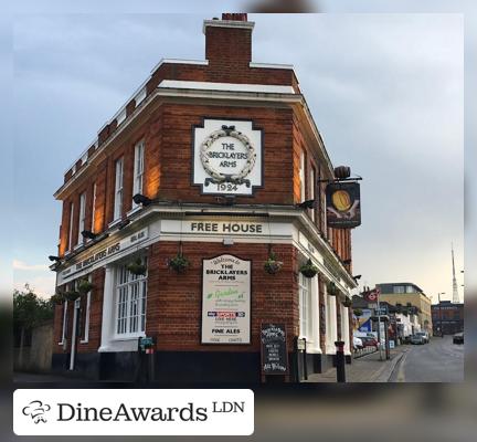 Exterior - The Bricklayers Arms