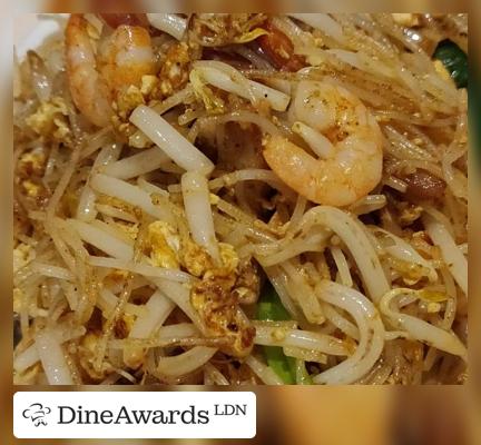 Pad thai - The Emperor