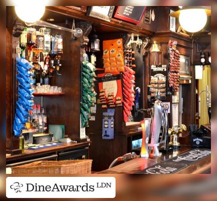 Bar counter - The George & Dragon Fitzrovia