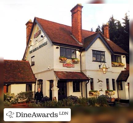 Facade - The Hare & Hounds, Osterley