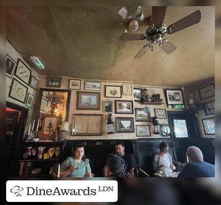 Interior - The Mayflower Pub