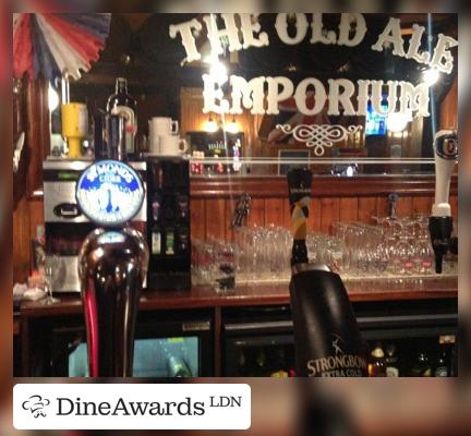 Bar counter - The Old Ale Emporium