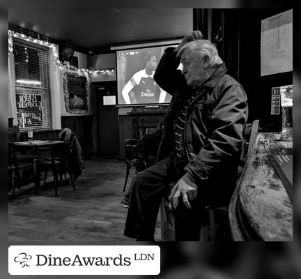 Interior - The Old Fox & Hounds