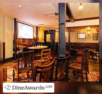 Interior - The Old Thameside Inn