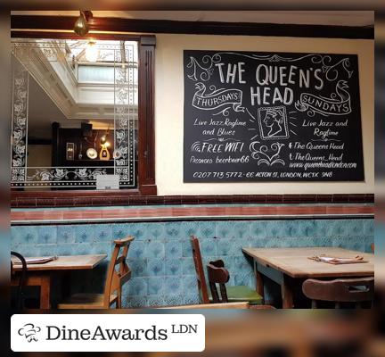 The Queens Head