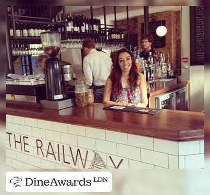 Bar counter - The Railway Teddington