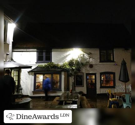 Interior - The Red Lion Shepperton