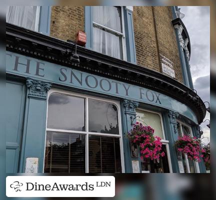 The Snooty Fox