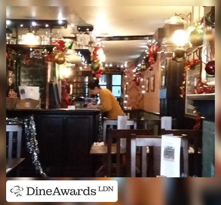 Dining table - The Tipperary Pub