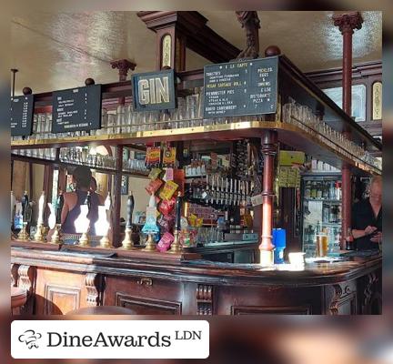 Bar counter - The Wenlock Arms