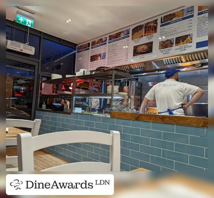 Interior - Tony's Pita Ealing Broadway