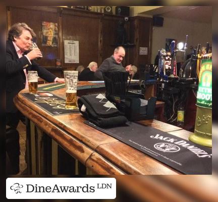 Bar counter - Weavers Arms